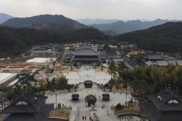 <a href='/xikoufengjingqu/' target=_blank>溪口風(fēng)景區</a>一日游攻略
