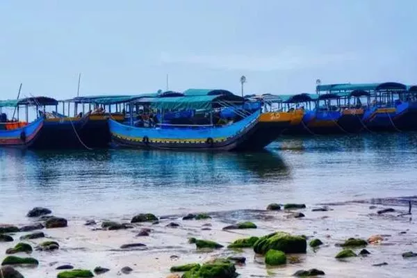 廣西京族三島<a href='http://m.pasaelectricity.com/' target=_blank>旅游攻略</a>
